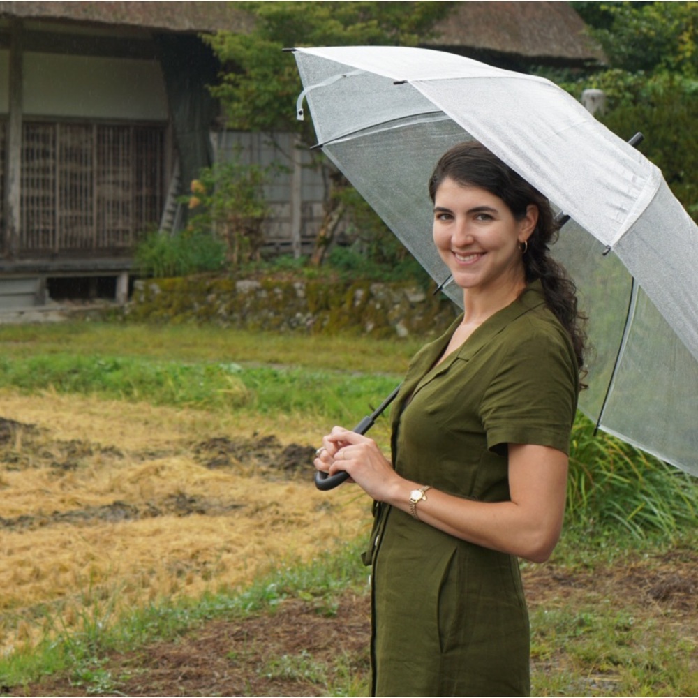 Meet your Posher, Claire